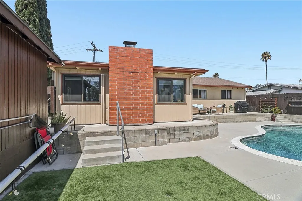 https://cdn.realtyfeed.com/cdn/127/306776154/5949bb52415d3679a50d6078a4084d2a.webp