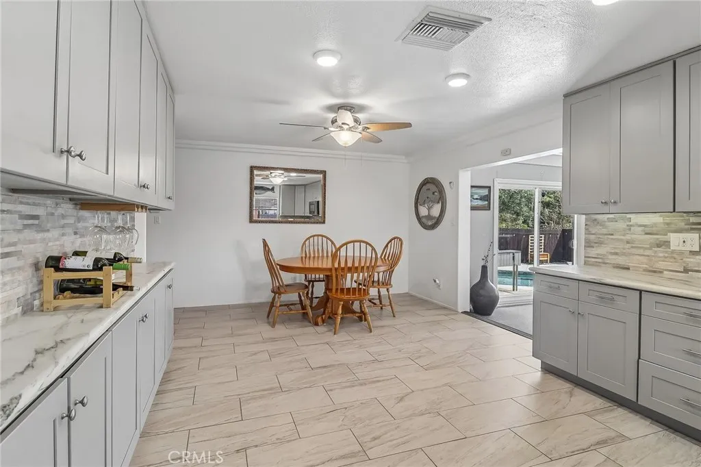 https://cdn.realtyfeed.com/cdn/127/306776154/fab5798558493177769af4bf7dc7e5f5.webp