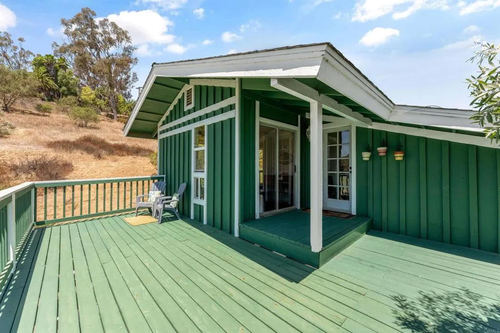 https://cdn.realtyfeed.com/cdn/127/306776166/5d33a267b2a513f0fc214325bf99f978.webp