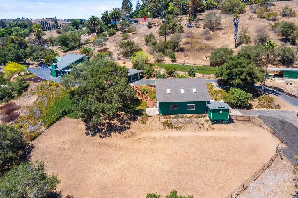 https://cdn.realtyfeed.com/cdn/127/306776166/79b475c44672b4f9ef8366cea9b5a850.webp