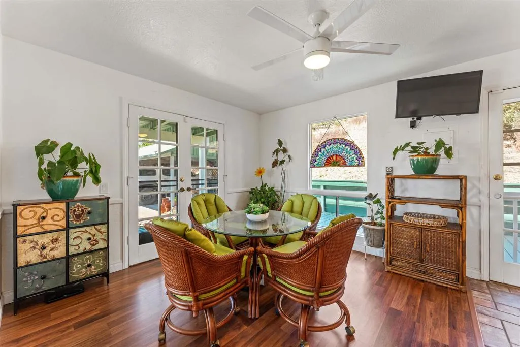 https://cdn.realtyfeed.com/cdn/127/306776166/93ba8a0ab42e897a3b5b70df2650c998.webp
