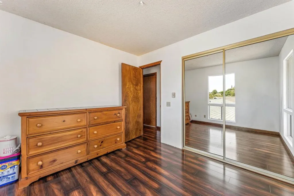 https://cdn.realtyfeed.com/cdn/127/306776166/c9bb87f76c5302f48881a694c2cf755d.webp