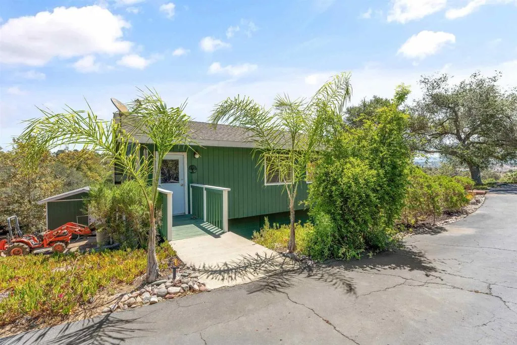 https://cdn.realtyfeed.com/cdn/127/306776166/d0128eb08f555456cda6fa6b82c8be49.webp