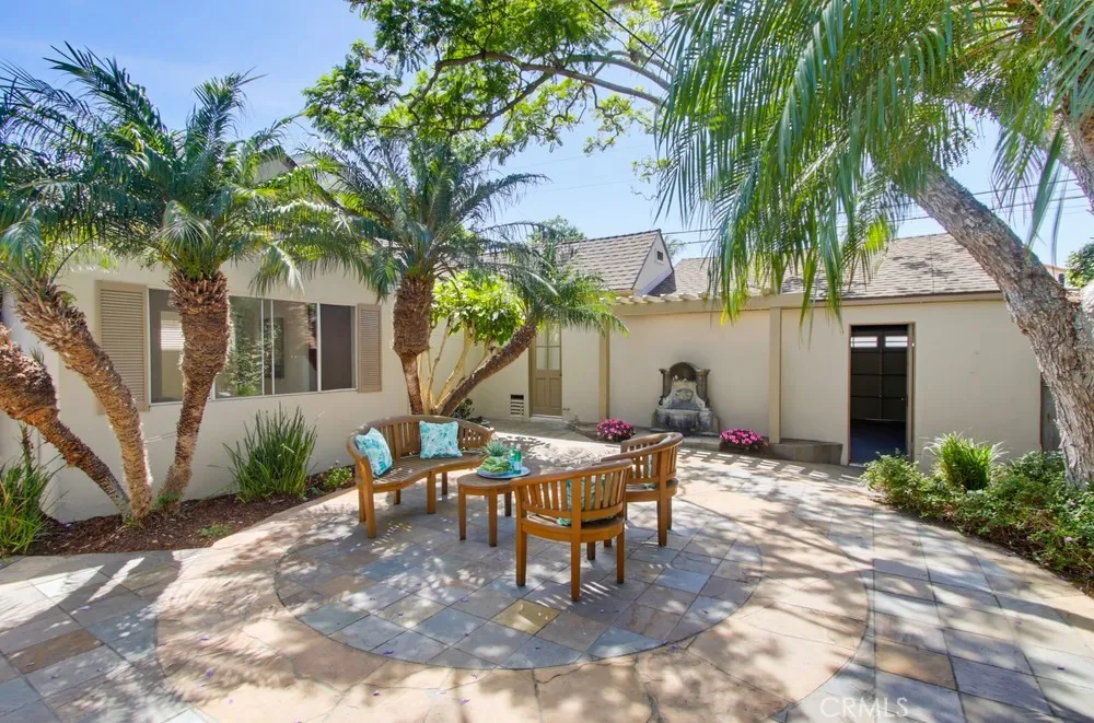 https://cdn.realtyfeed.com/cdn/127/306776180/a29711d3ea9dcb76ecc40483d07b9a6d.webp
