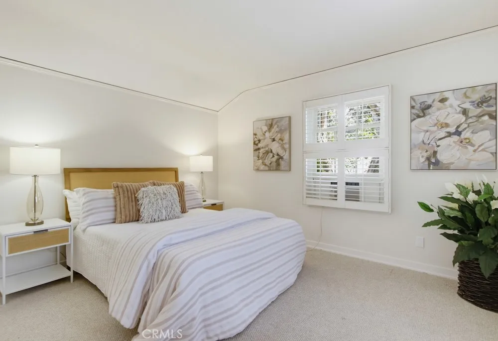 https://cdn.realtyfeed.com/cdn/127/306776180/aab23fdd1fac543047c7d9bb6c5191c2.webp