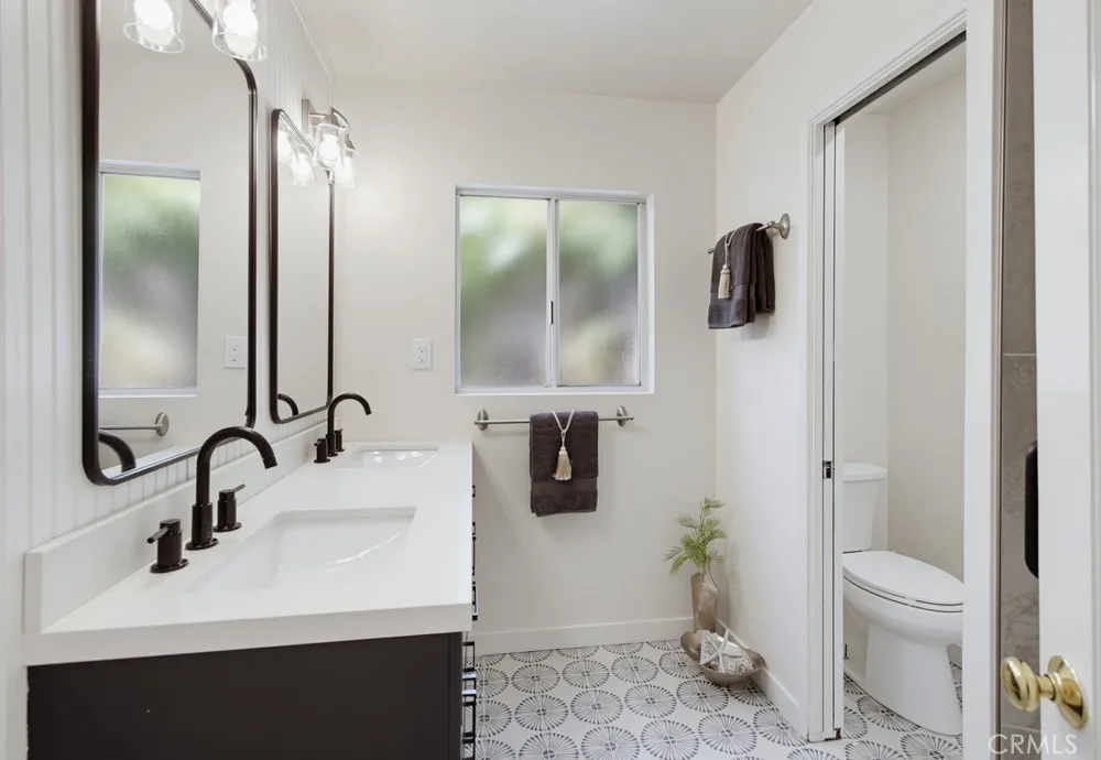 https://cdn.realtyfeed.com/cdn/127/306776180/b746c8048a3995f8420d607c2b280576.webp