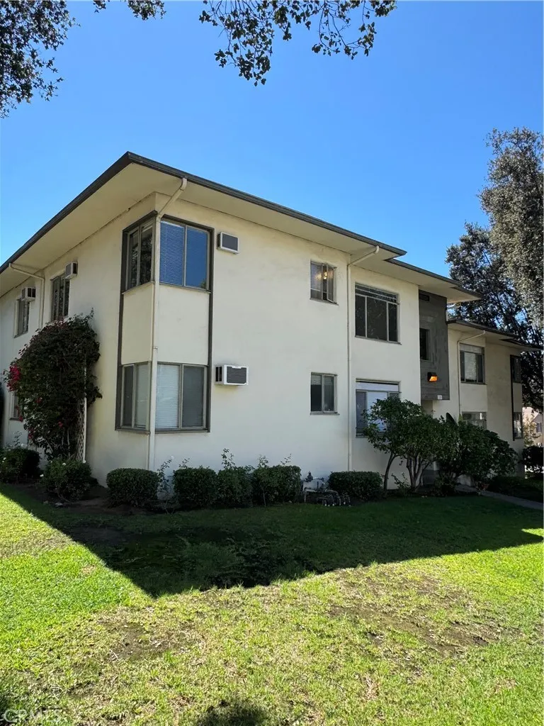 Glendale, CA 91208