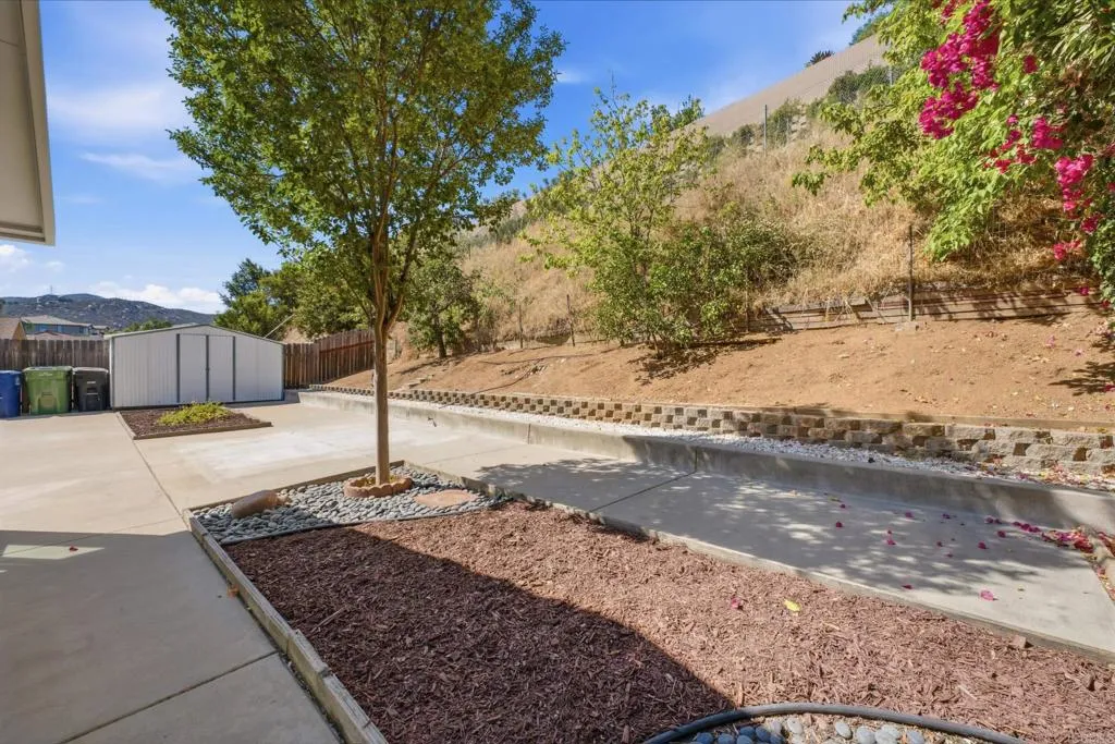 https://cdn.realtyfeed.com/cdn/127/306776228/2e97833b3528646bd6eade61b6873e98.webp