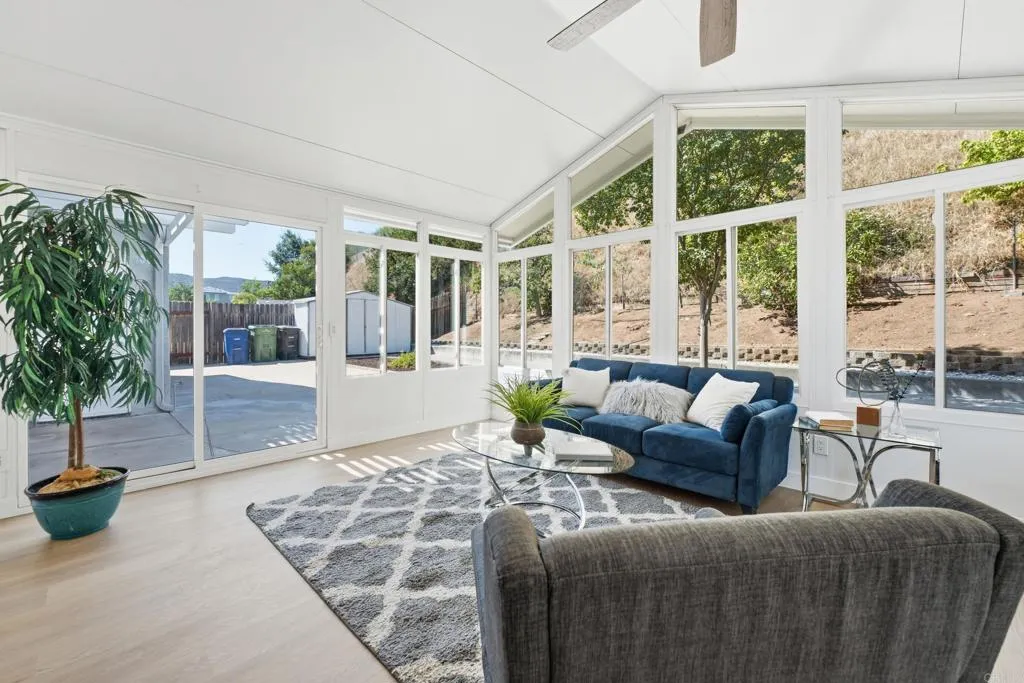 https://cdn.realtyfeed.com/cdn/127/306776228/457c5d0176b576954f854919fd43569b.webp