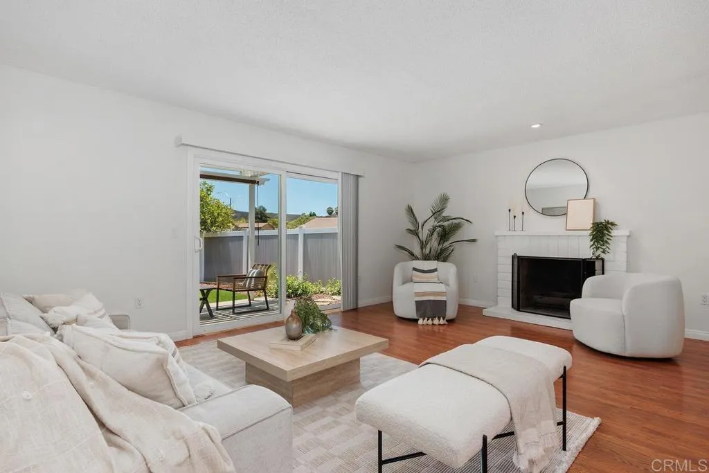 11131 Socorro Ct, San Diego, CA 92129 - Photo 5 of 28, San Diego, CA