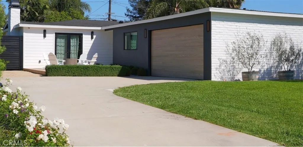 2611 Westminster