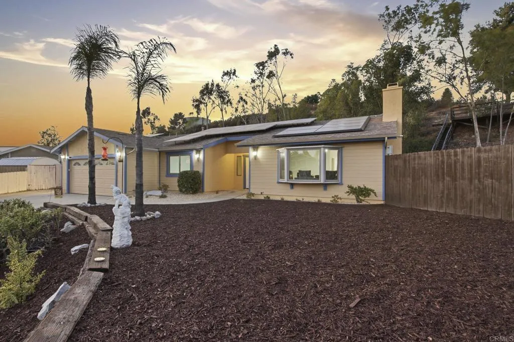 https://cdn.realtyfeed.com/cdn/127/306776286/4febc320cb7c6c5a6327d1c648f57e6f.webp