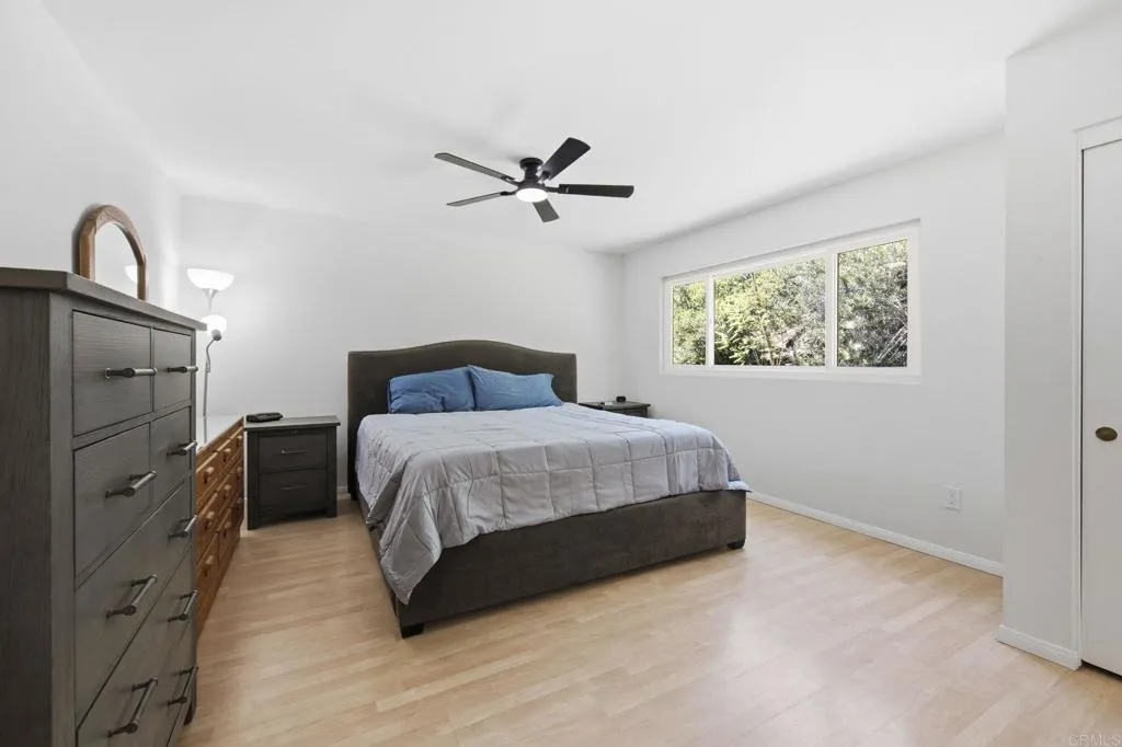 https://cdn.realtyfeed.com/cdn/127/306776286/aeb393ed43b88f08e470b71ae7da954a.webp
