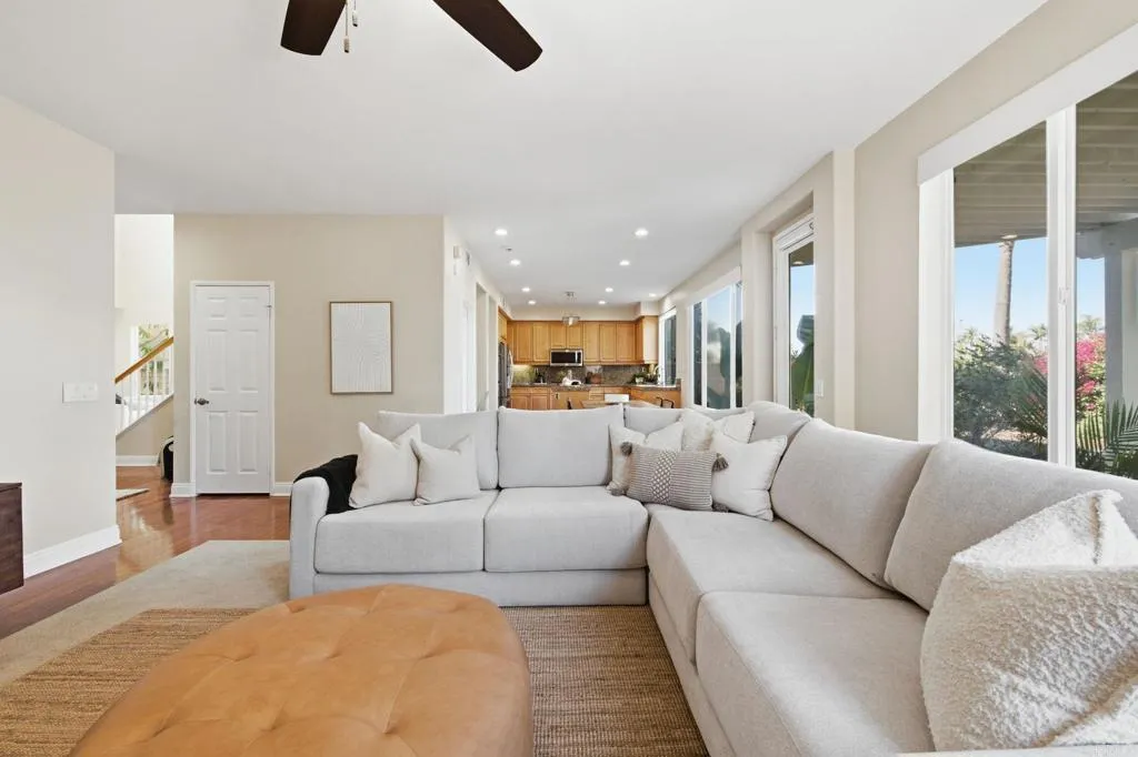 https://cdn.realtyfeed.com/cdn/127/306776304/0310effd37e0638167caaee74ebdc27b.webp