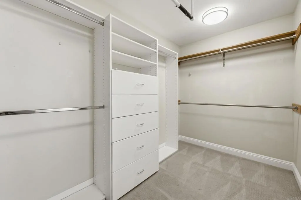 https://cdn.realtyfeed.com/cdn/127/306776304/908458461c8f0c1ca45468c8704fd9c2.webp