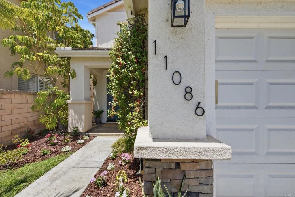 https://cdn.realtyfeed.com/cdn/127/306776304/962a40d838c0cc8b305fa58e4932351d.webp