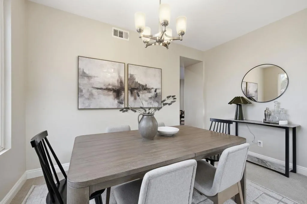https://cdn.realtyfeed.com/cdn/127/306776304/d188beb884aaeb63abb19c0ed28c4d8d.webp
