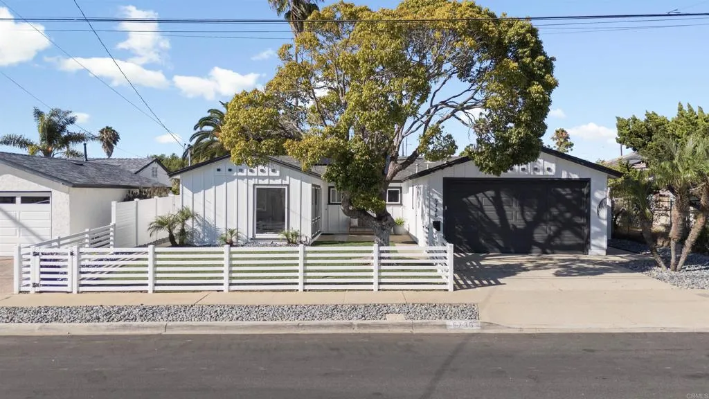 https://cdn.realtyfeed.com/cdn/127/306776325/323a8043397dfb2f0008504c16a718b7.webp