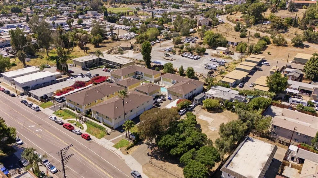 https://cdn.realtyfeed.com/cdn/127/306776426/7b7894b3f719a244efb8e12301b016fc.webp