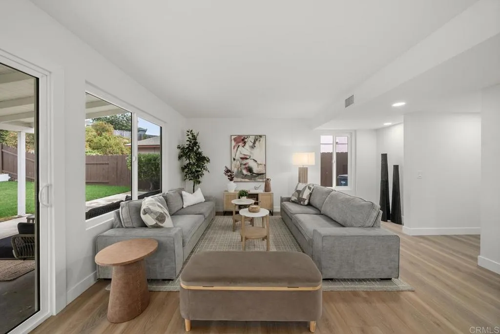 https://cdn.realtyfeed.com/cdn/127/306776445/86de56924d1cbaef7657c529ad3642ff.webp