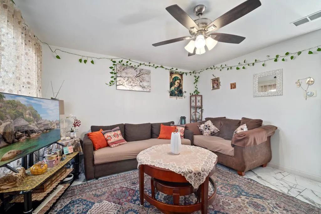 Photo #2: PTP2605602 Listing: Photo #2
