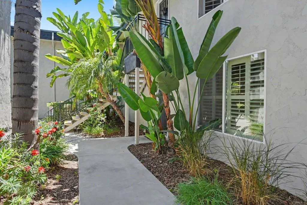 https://cdn.realtyfeed.com/cdn/127/306776459/e7cfbb105b6ca044039c137c91725e8b.webp