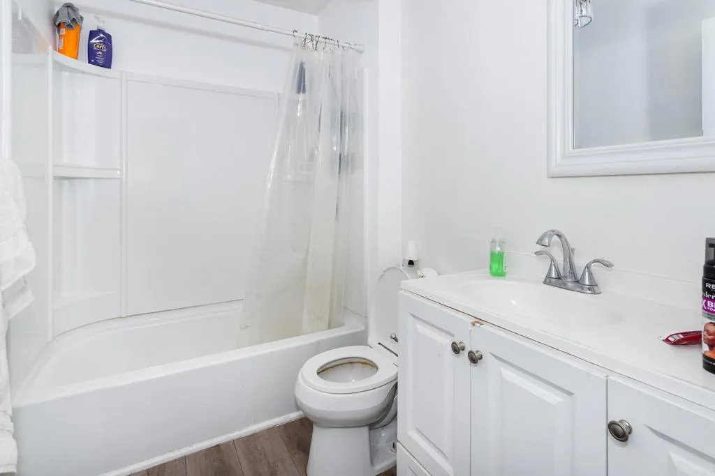 https://cdn.realtyfeed.com/cdn/127/306776466/bc40446a7bf52bc1e83a5c18c17c167b.webp