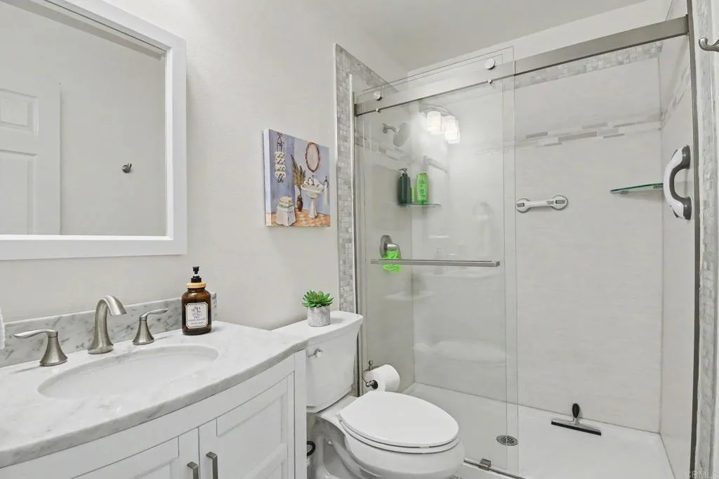 https://cdn.realtyfeed.com/cdn/127/306776543/b60eba34bae8f5bce0c4b74e19cdba1e.webp