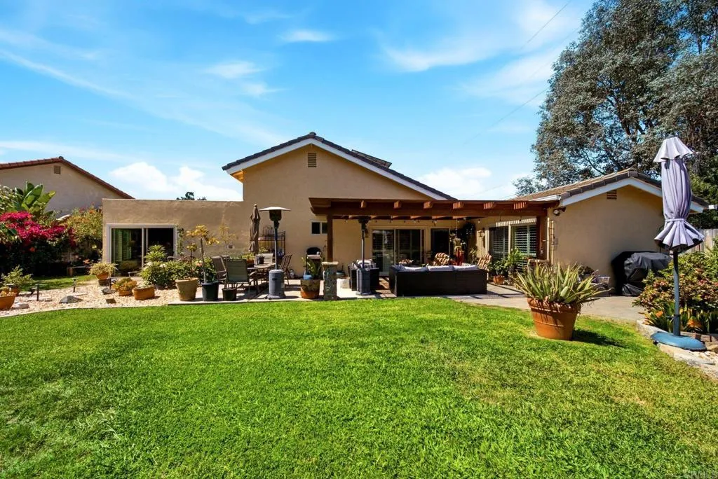 https://cdn.realtyfeed.com/cdn/127/306776590/42f4c1ef9c53a0c74ca9822b7633ede5.webp