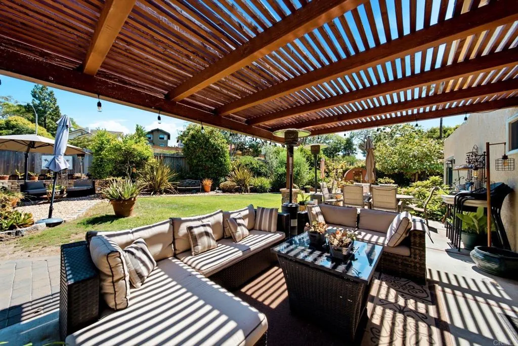 https://cdn.realtyfeed.com/cdn/127/306776590/b4f7824c97fbdd3c0e39214efdf9283e.webp