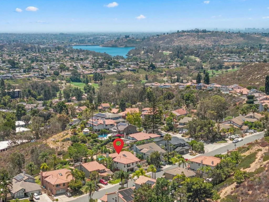 https://cdn.realtyfeed.com/cdn/127/306776600/21bfdec3430af7cd7286f7097fde562b.webp