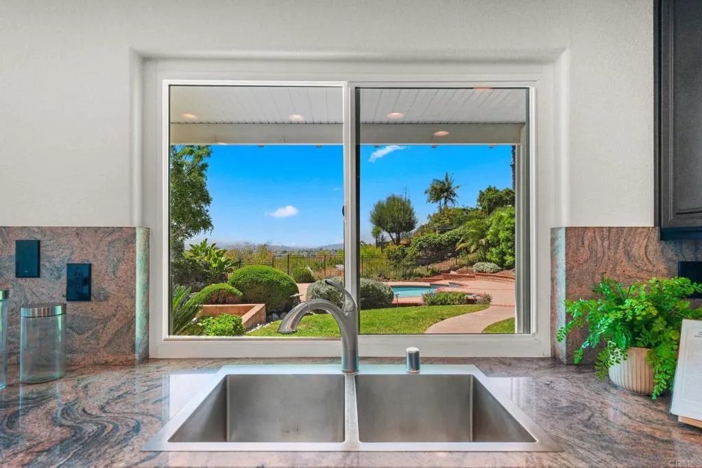 https://cdn.realtyfeed.com/cdn/127/306776600/dc9da5c0055e4d915b1ad89e88b9a321.webp