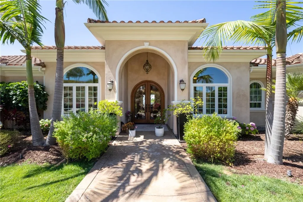 2224 Dos Lomas, Fallbrook, CA 92028 - Photo 3 of 75, Fallbrook, CA