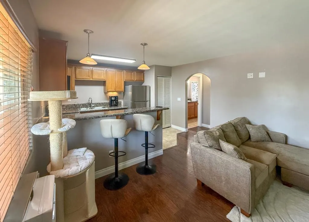 Photo #4: PTP2605610 Listing: Photo #4