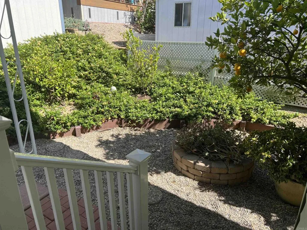 https://cdn.realtyfeed.com/cdn/127/306776722/97d5a9753ce2d20664ff4951840d4f87.webp