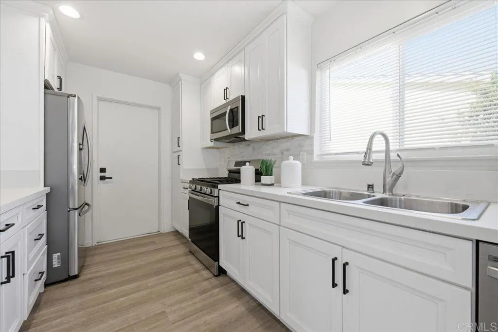 https://cdn.realtyfeed.com/cdn/127/306776749/033322eebfafc5c18cc264f7d2797351.webp