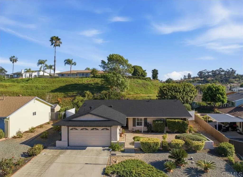 https://cdn.realtyfeed.com/cdn/127/306776749/0f8dbf2b6952f6d0ba3581ce3717c567.webp