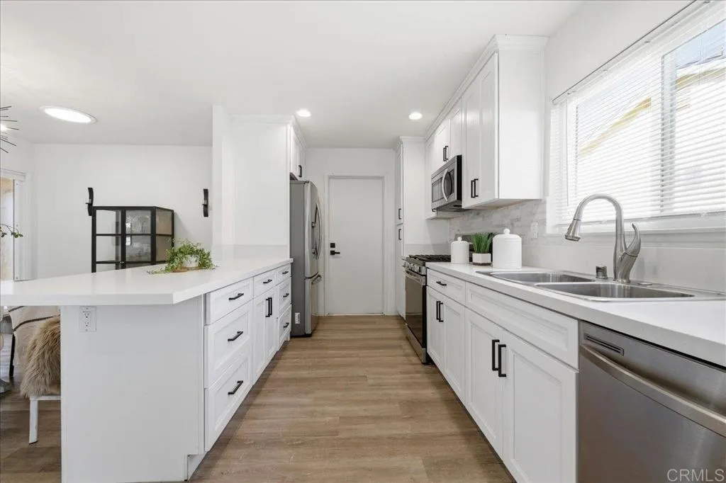 https://cdn.realtyfeed.com/cdn/127/306776749/3214936ef3491fca445db9b6ddcda83e.webp
