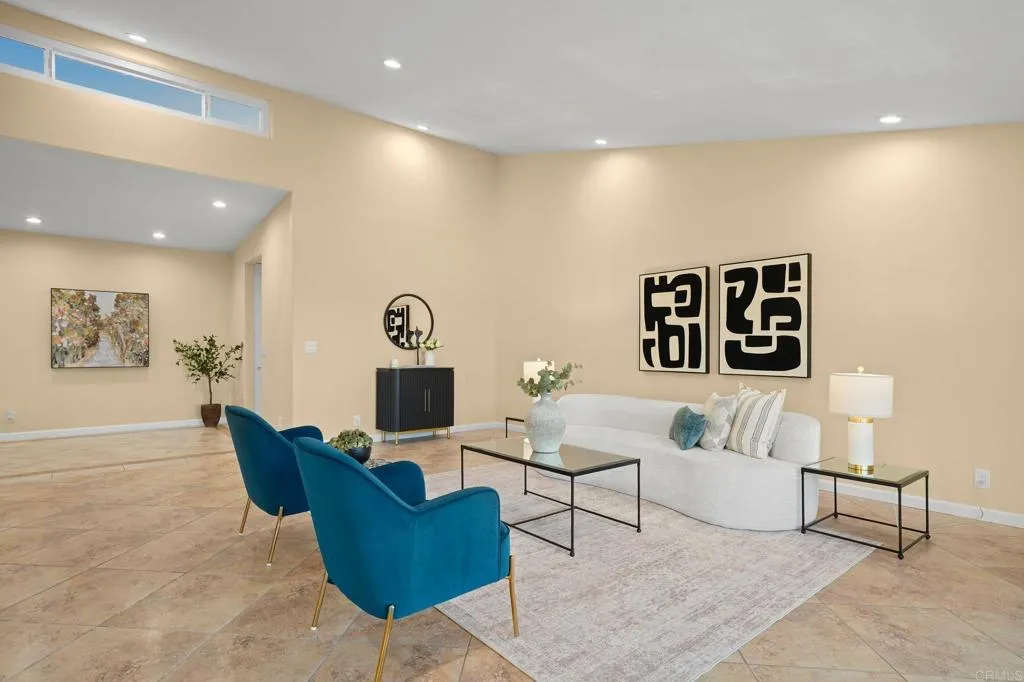 https://cdn.realtyfeed.com/cdn/127/306776845/bb8c12e3815e674d1819f1fd5f138494.webp