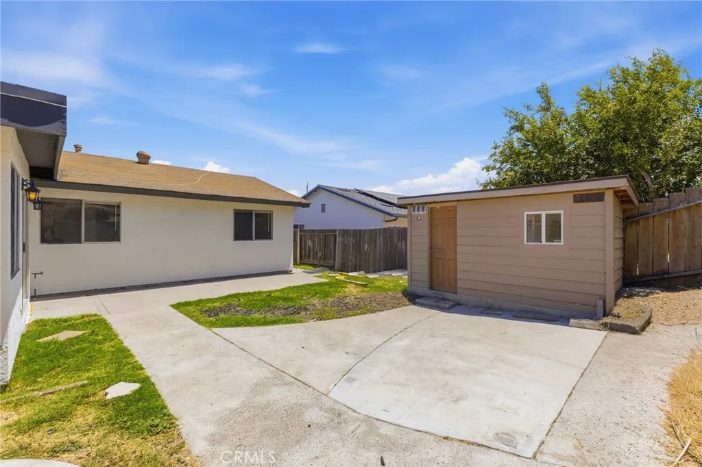 https://cdn.realtyfeed.com/cdn/127/306776919/3e86226a5196deca89bb1b94c4d8b50f.webp