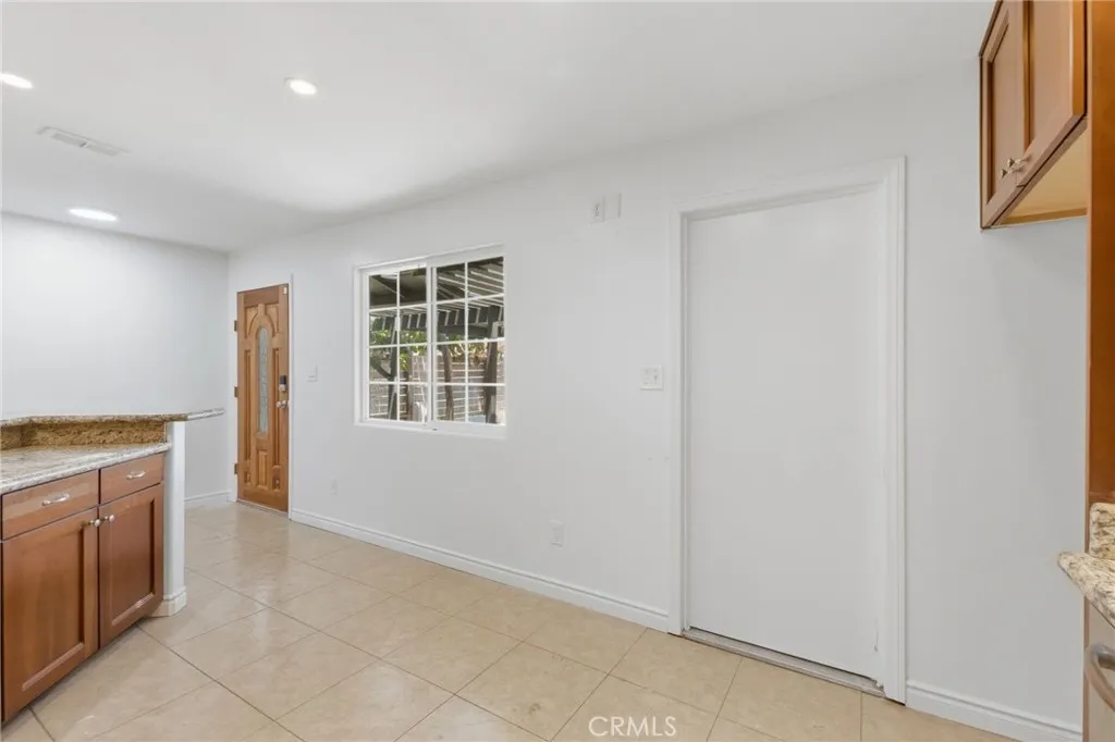 https://cdn.realtyfeed.com/cdn/127/306776919/553f04996fa4c76754124dec6f264707.webp