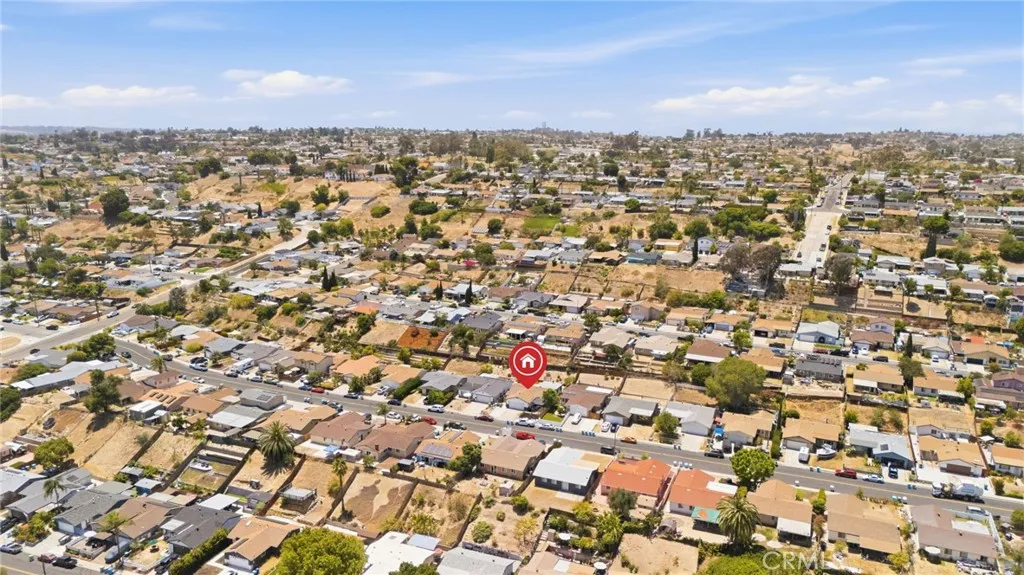 https://cdn.realtyfeed.com/cdn/127/306776919/8b3763b055481f08472d9b6b9b040e17.webp