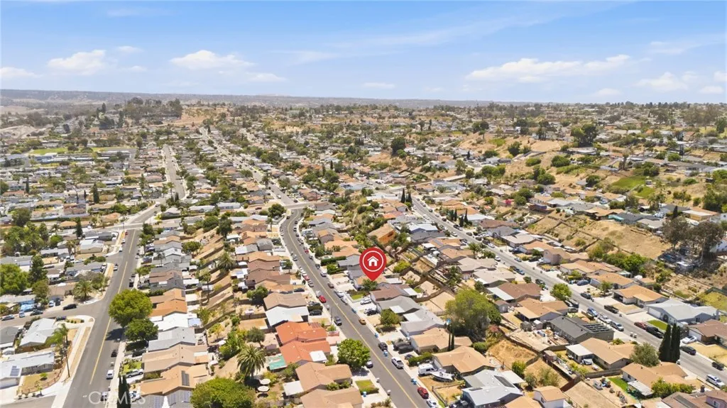 https://cdn.realtyfeed.com/cdn/127/306776919/bf7e53e6f201e72ea8115e8c68b931d6.webp