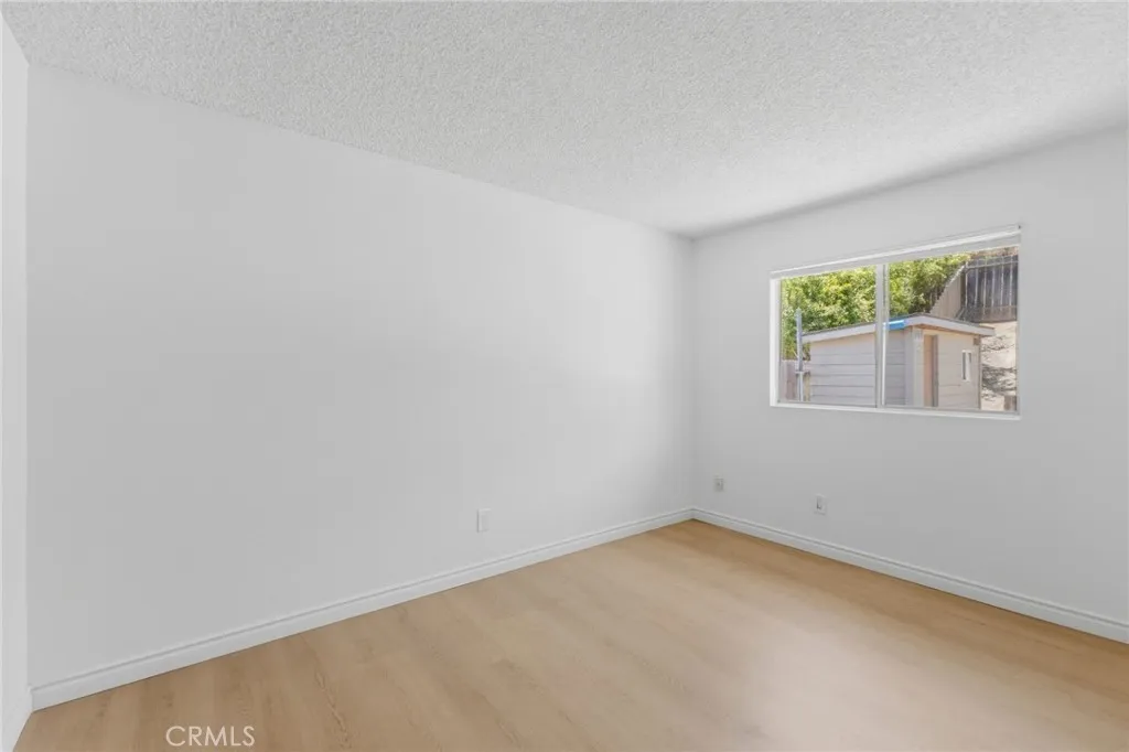 https://cdn.realtyfeed.com/cdn/127/306776919/d8b518eb06fa47e50a3f9960f233a3de.webp