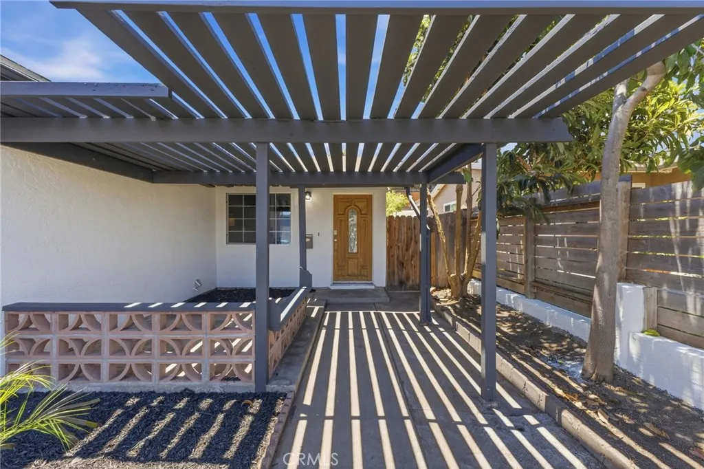 https://cdn.realtyfeed.com/cdn/127/306776919/fb62c3a1168b75ae874c59770a14ca47.webp