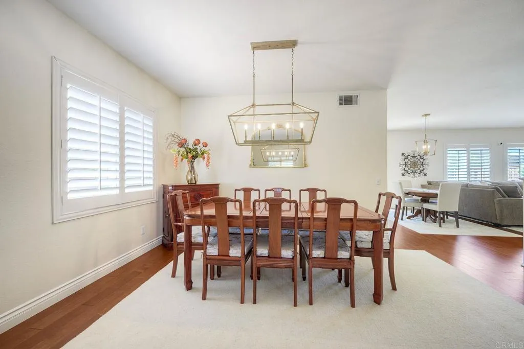 https://cdn.realtyfeed.com/cdn/127/306777023/9d0ef7d7dbc47b43c3c275bf98a48e8f.webp