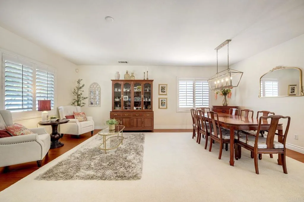 https://cdn.realtyfeed.com/cdn/127/306777023/f4f1ae8b377f6d1fdc8ddae68efea394.webp