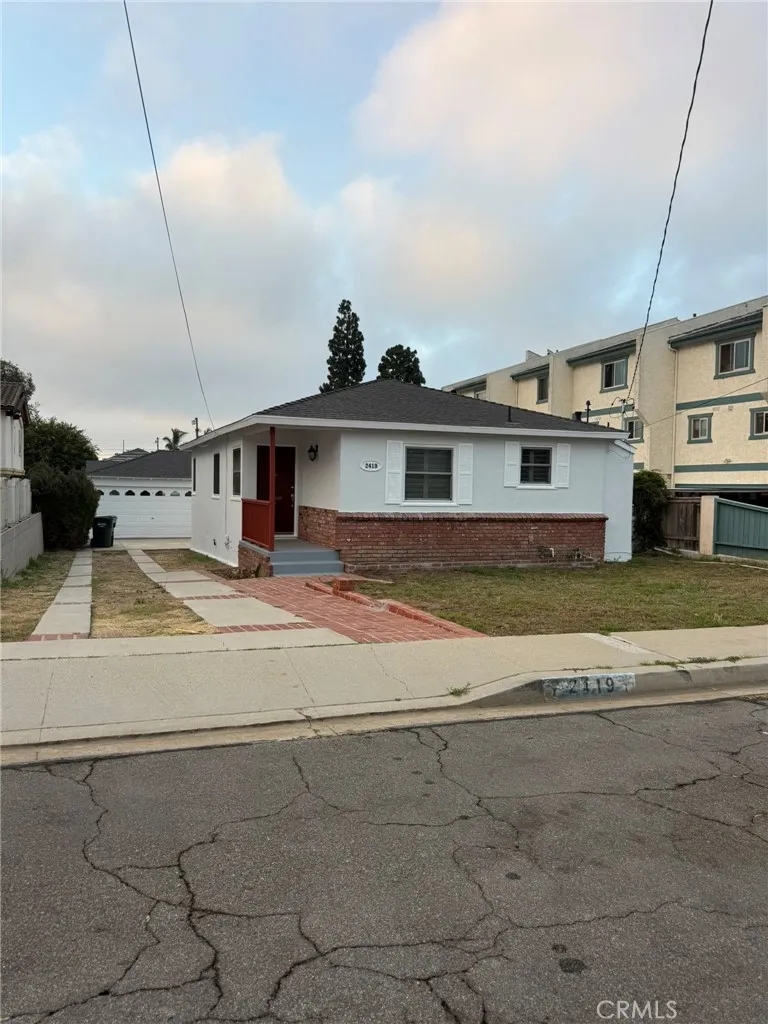 $750,000+ $750,000+
