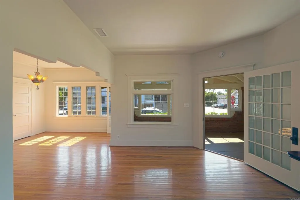 https://cdn.realtyfeed.com/cdn/127/306777055/65f5349dd22cc52a03971fd538f9c1b3.webp