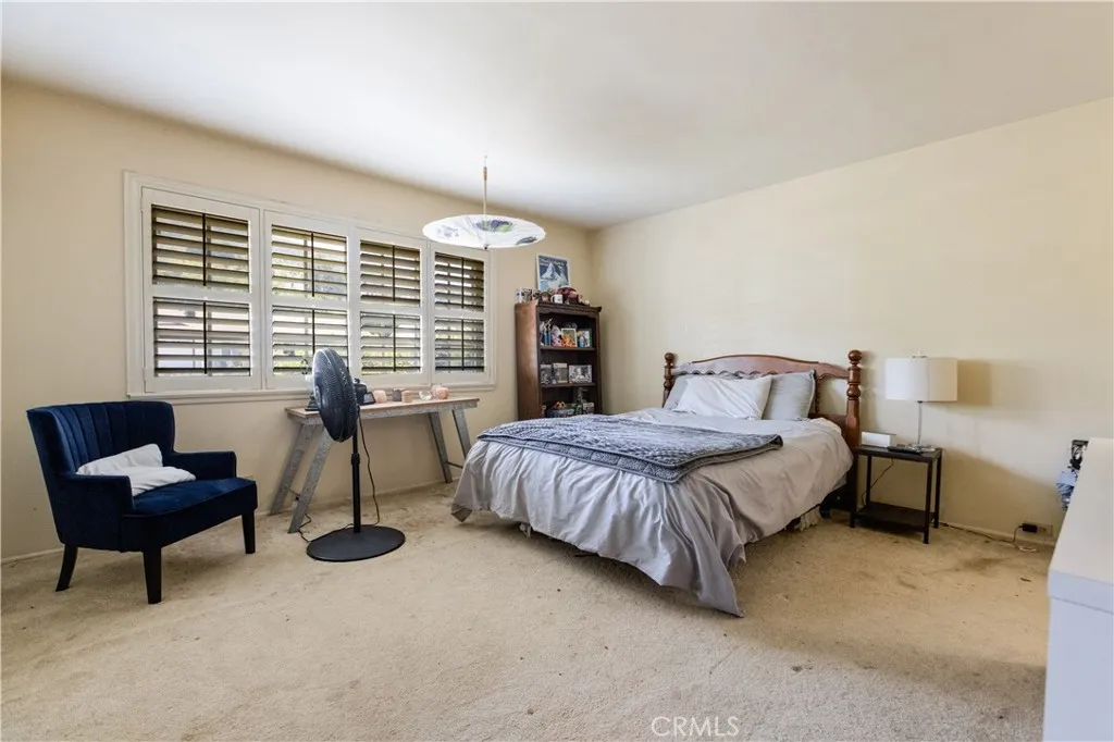 https://cdn.realtyfeed.com/cdn/127/306777111/5e2311ba6519b3baa59d22fa8cac7016.webp